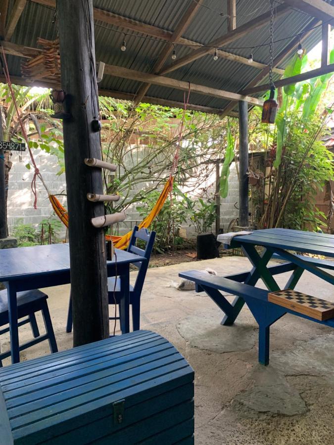 Surf Camp Hotell Bocas del Toro Exteriör bild